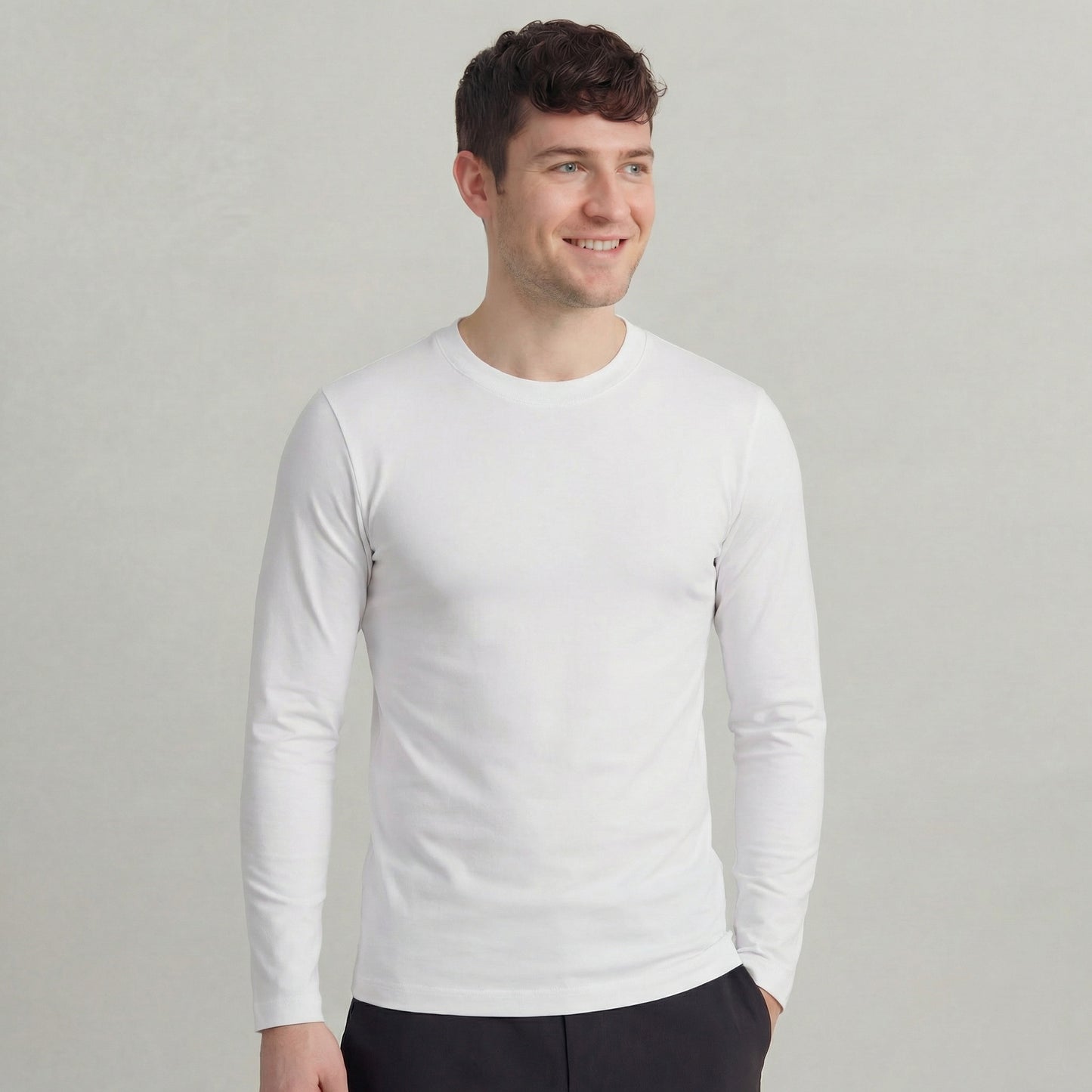 T-SHIRT A MANCHES LONGUES EN COTON STRUCTURÉ