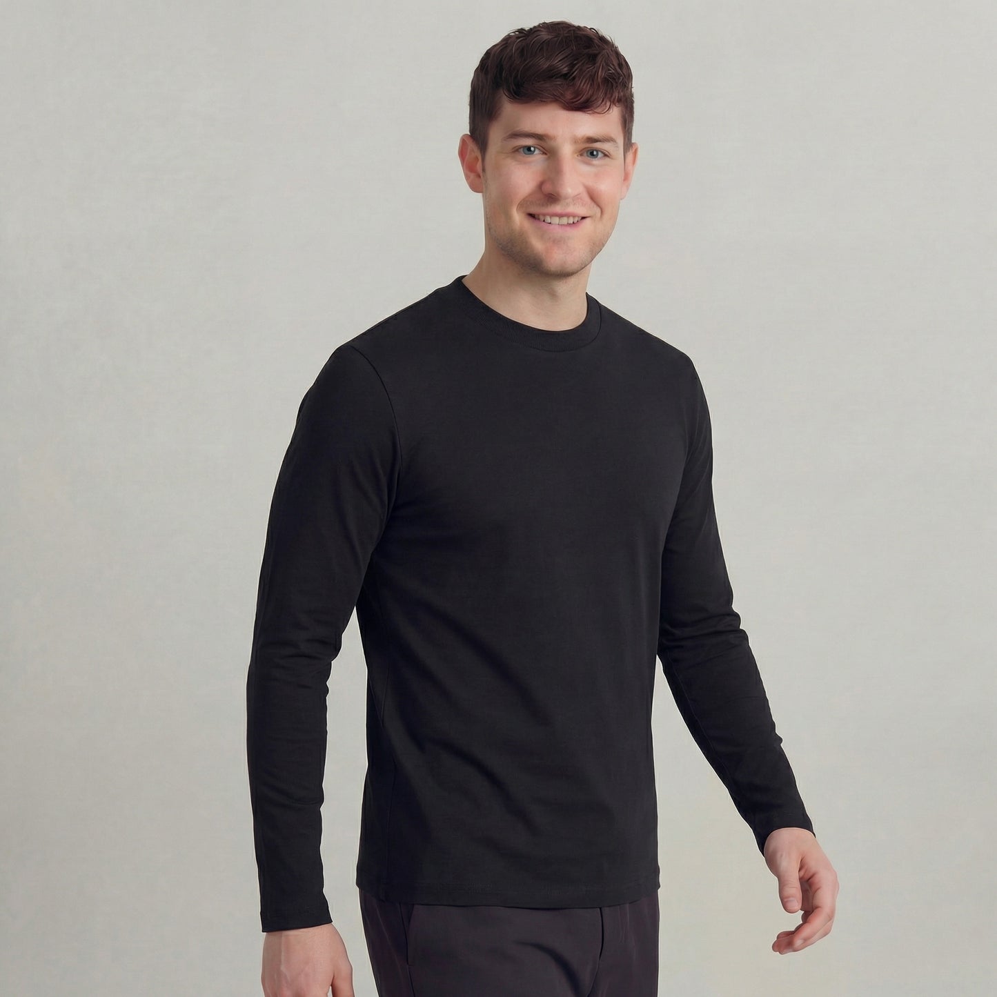 T-SHIRT A MANCHES LONGUES EN COTON STRUCTURÉ